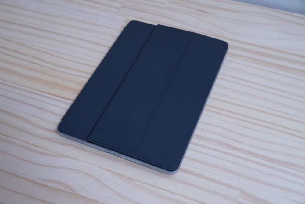 Smart Keyboardと併用できるESR iPadケース